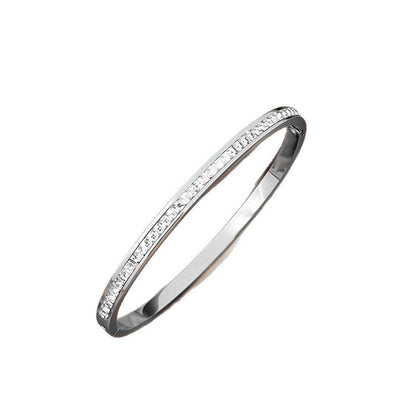 Waterproof Fade-Resistant Titanium Steel Bracelet Inlaid With Diamonds In A Starry Sky Design