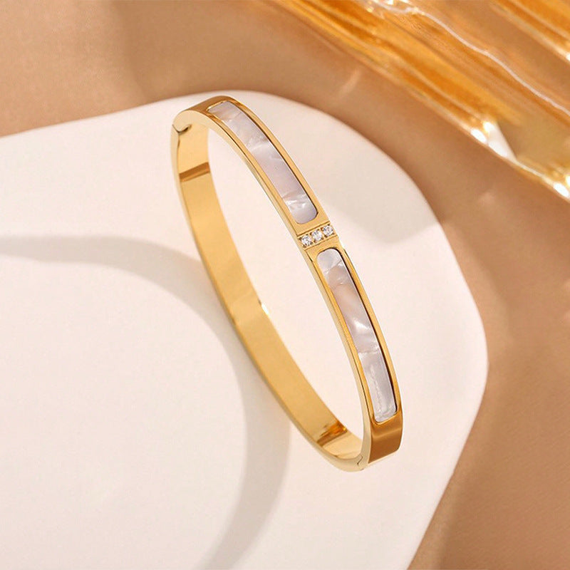 Waterproof Fade-Resistant Titanium Steel Bracelet Inlaid With Diamonds In A Starry Sky Design